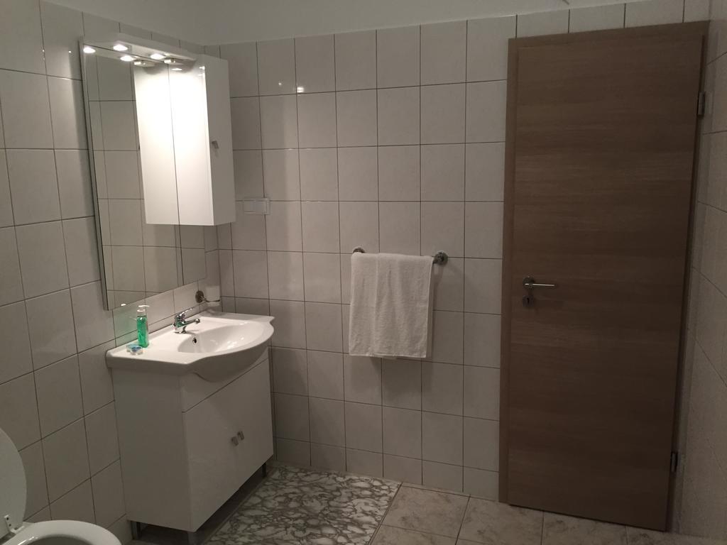 Apartments Meeresblick تْسْغيكفانِتْسا الغرفة الصورة